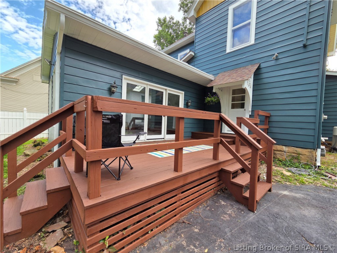 Listing Image 7