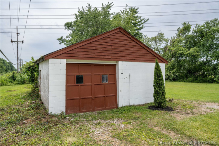 Listing Image 22