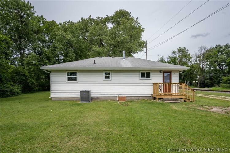 Listing Image 24