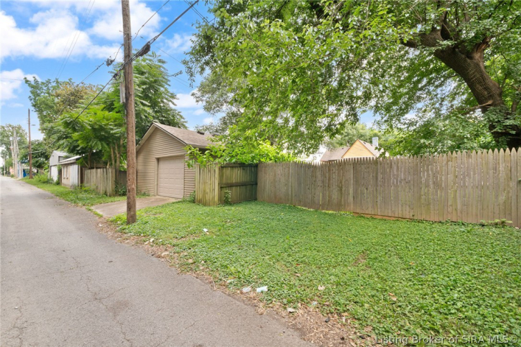 Listing Image 30