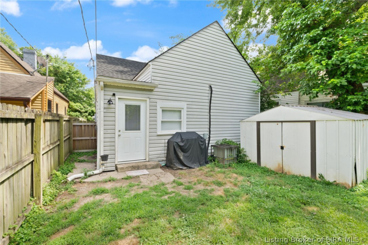 Listing Image 33