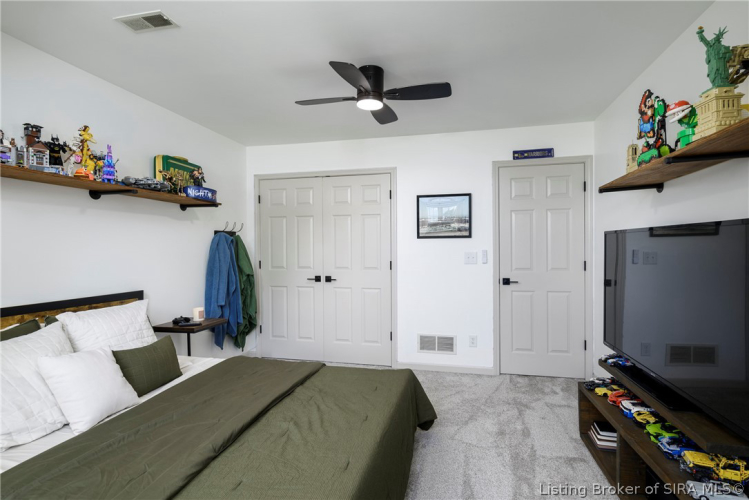 Listing Image 31