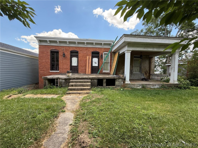 Listing Image 3
