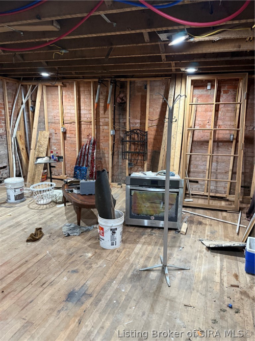 Listing Image 26