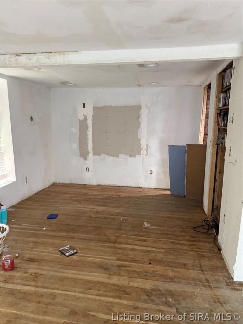 Listing Image 35