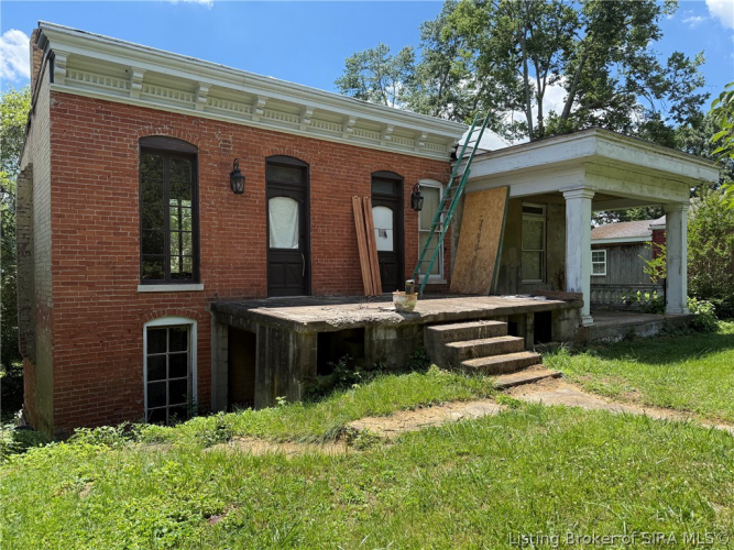 Listing Image 8