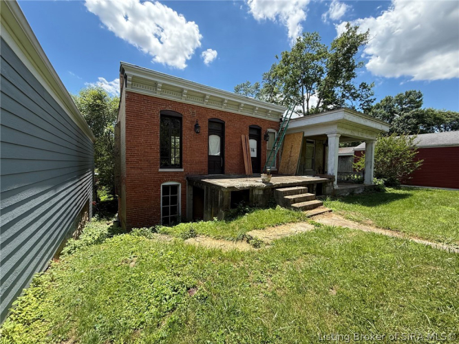 Listing Image 10