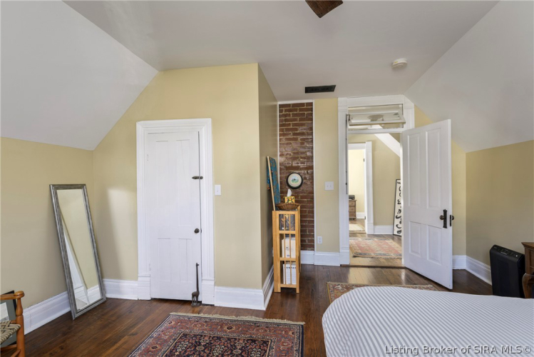 Listing Image 31