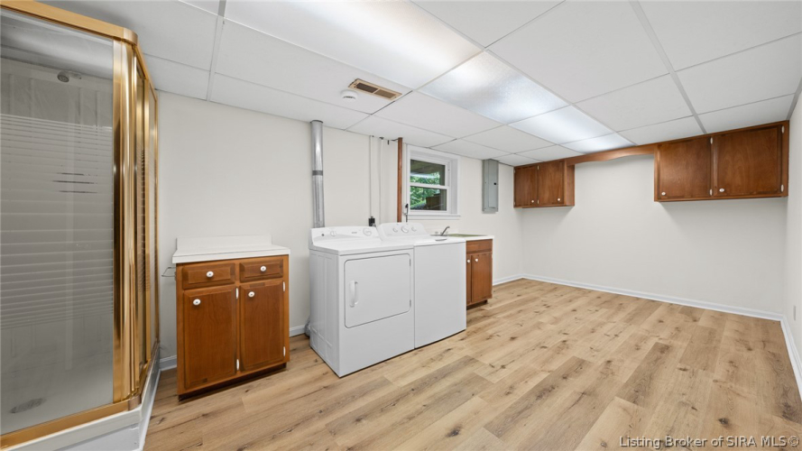 Listing Image 17