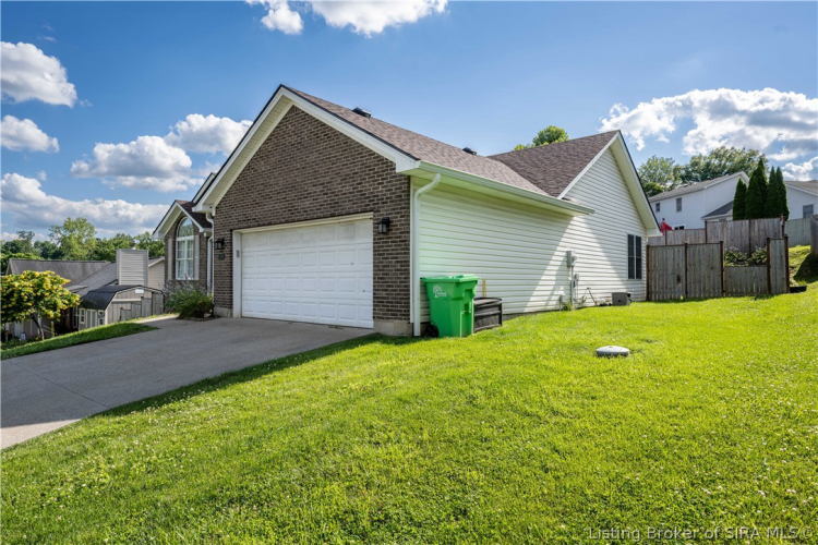 Listing Image 35