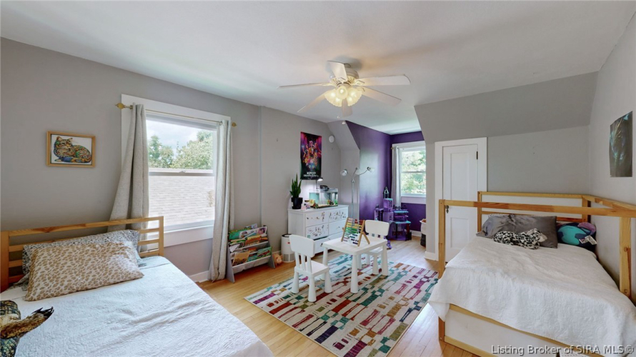 Listing Image 19