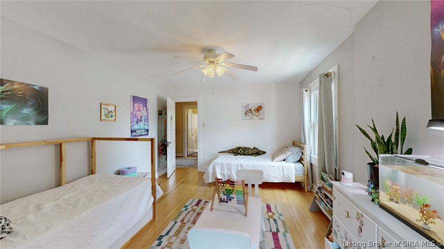 Listing Image 20