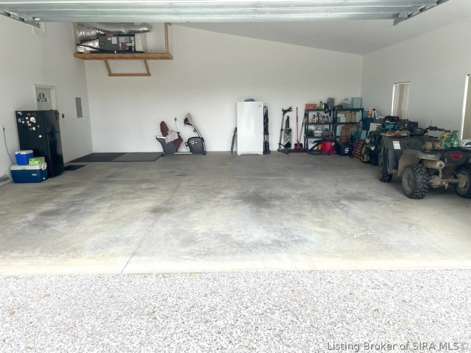 Listing Image 29