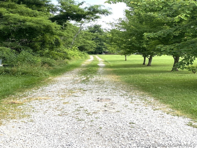 Listing Image 36