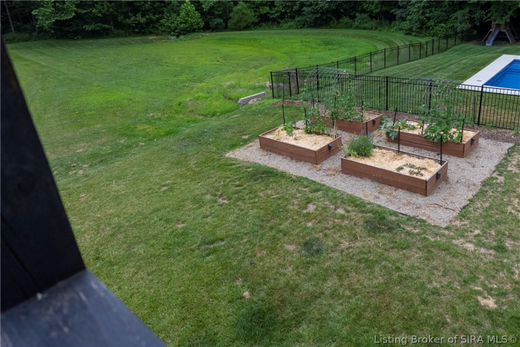 Listing Image 45
