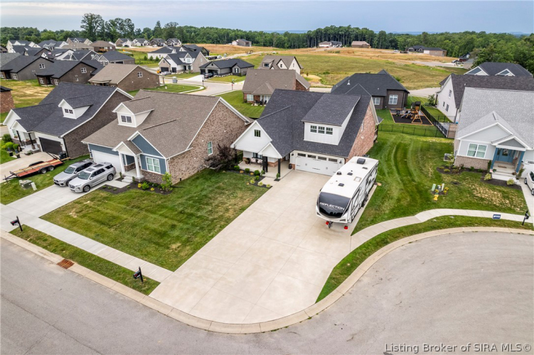 Listing Image 52