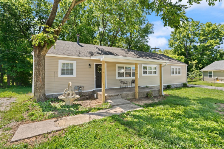 Listing Image 3