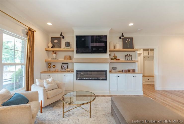 Listing Image 14