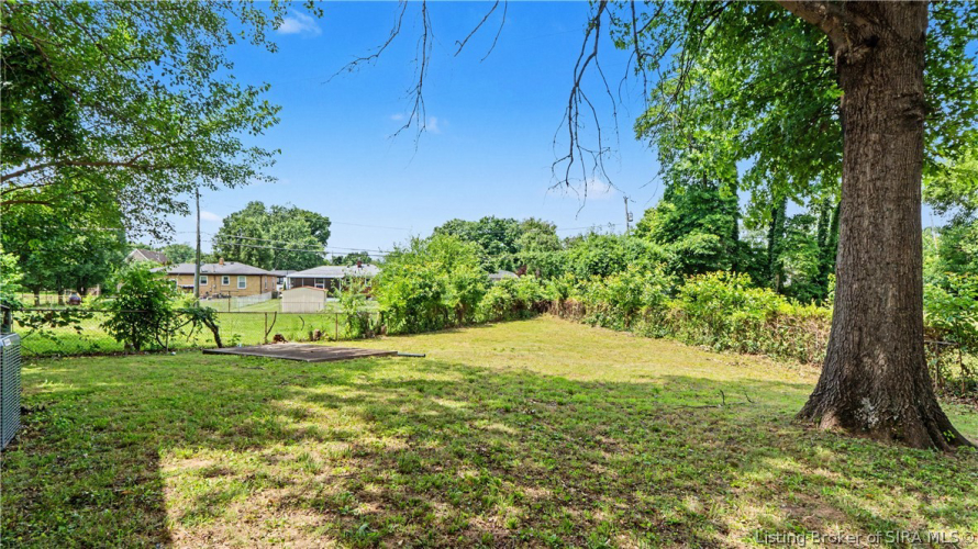 Listing Image 13