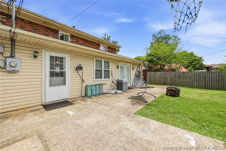 Listing Image 28