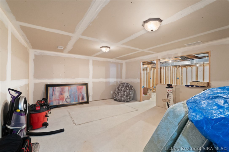 Listing Image 48