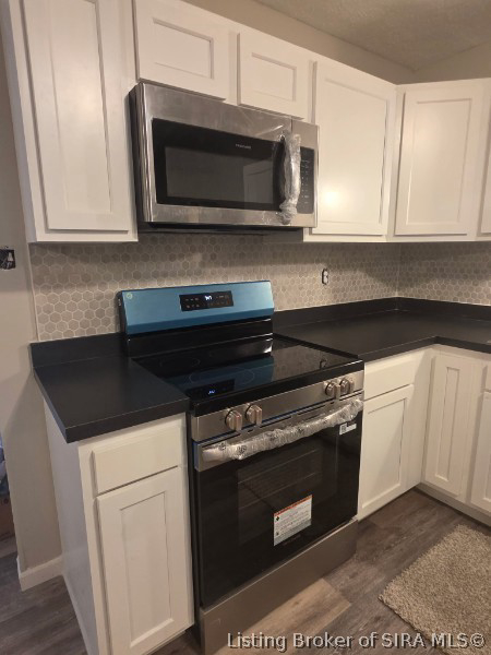 Listing Image 7
