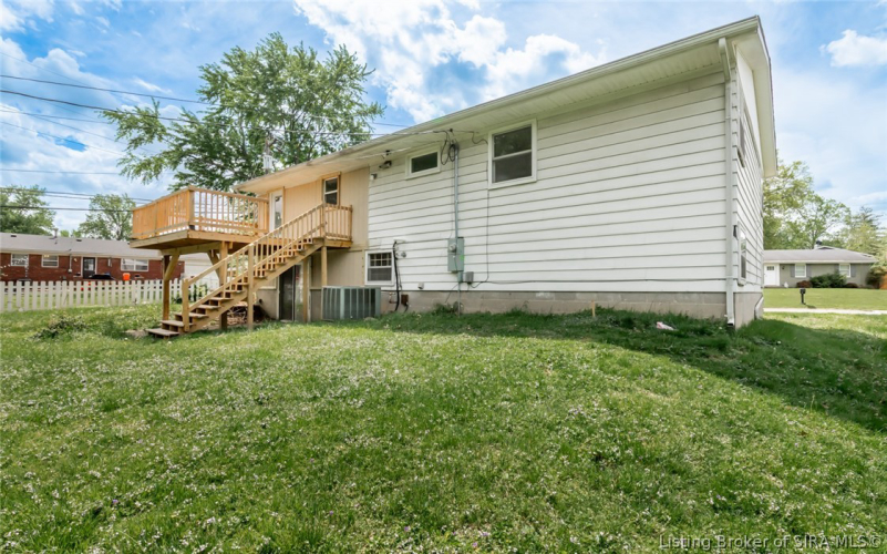Listing Image 5