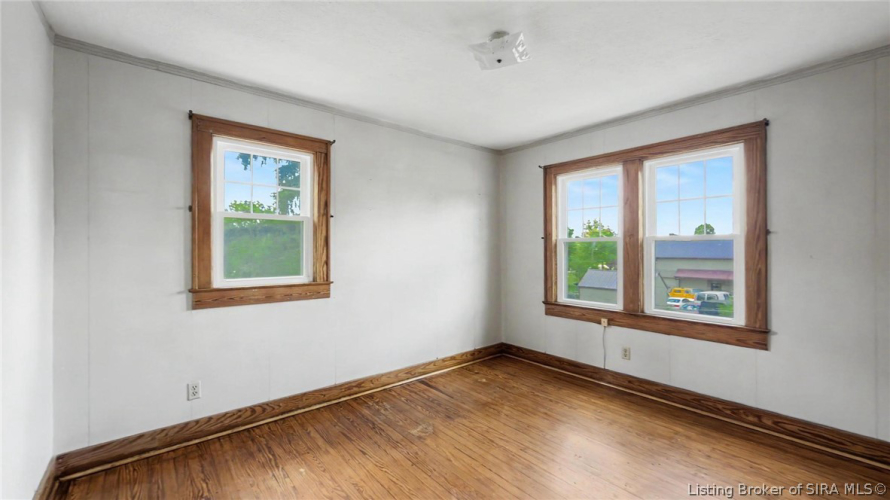 Listing Image 20