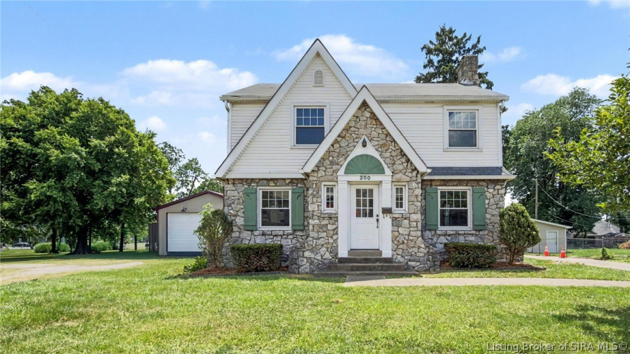 Listing Image 3