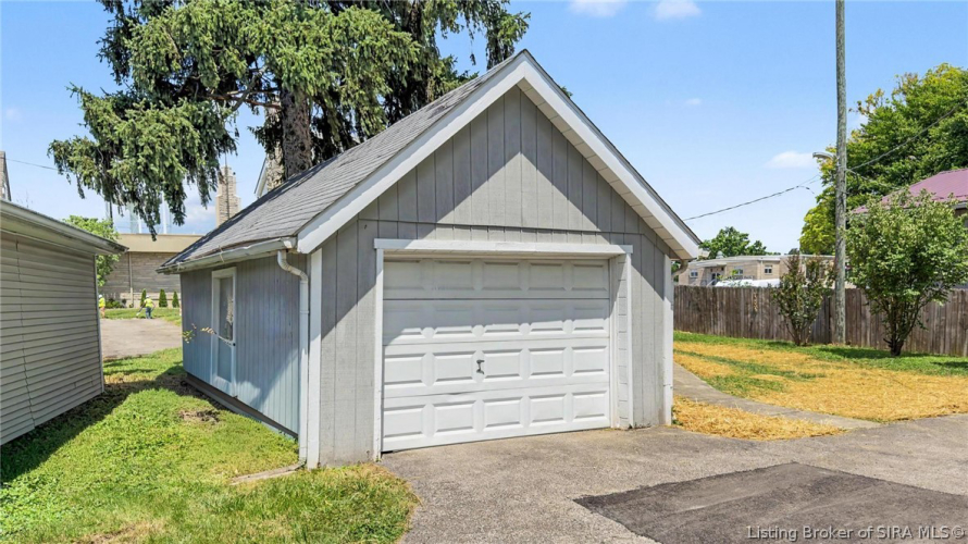Listing Image 39