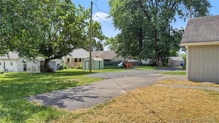 Listing Image 41