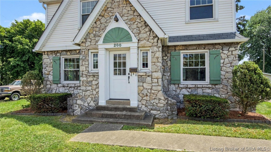 Listing Image 6