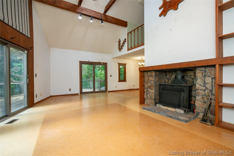 Listing Image 32