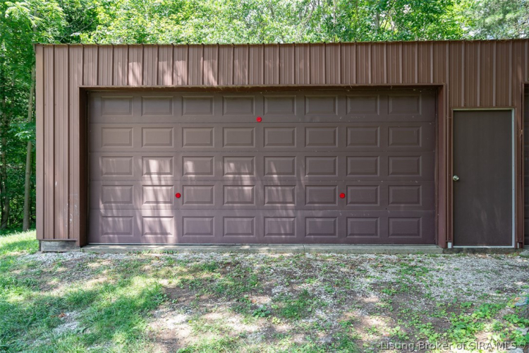 Listing Image 82