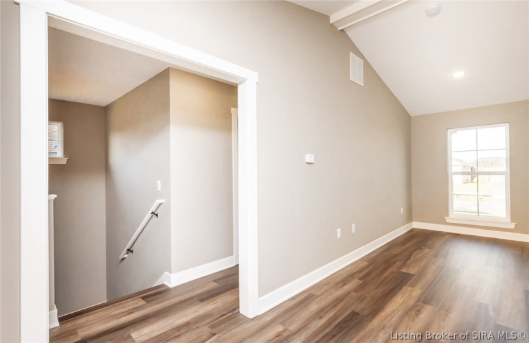 Listing Image 22