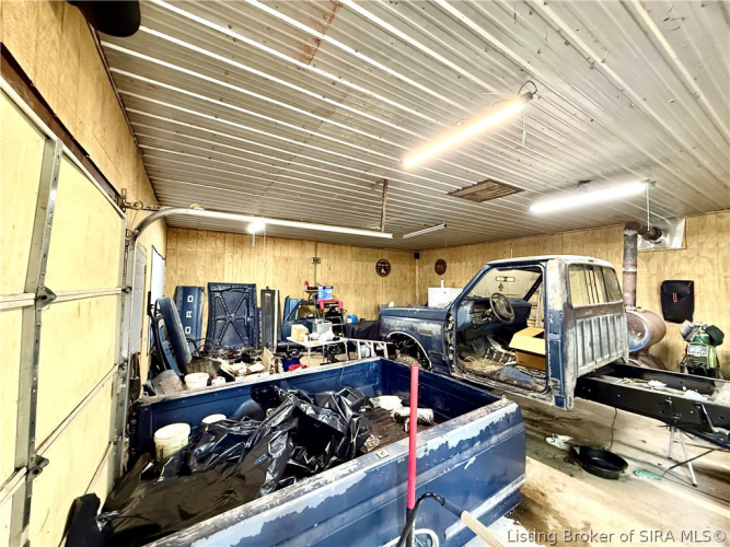 Listing Image 33