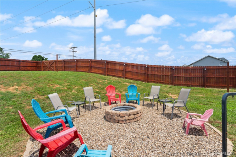 Listing Image 5