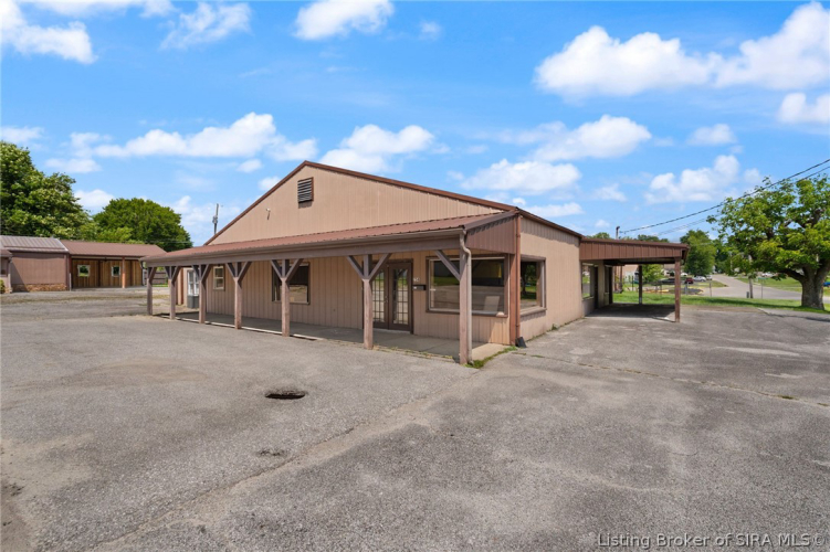 Listing Image 20