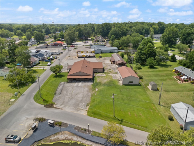 Listing Image 6