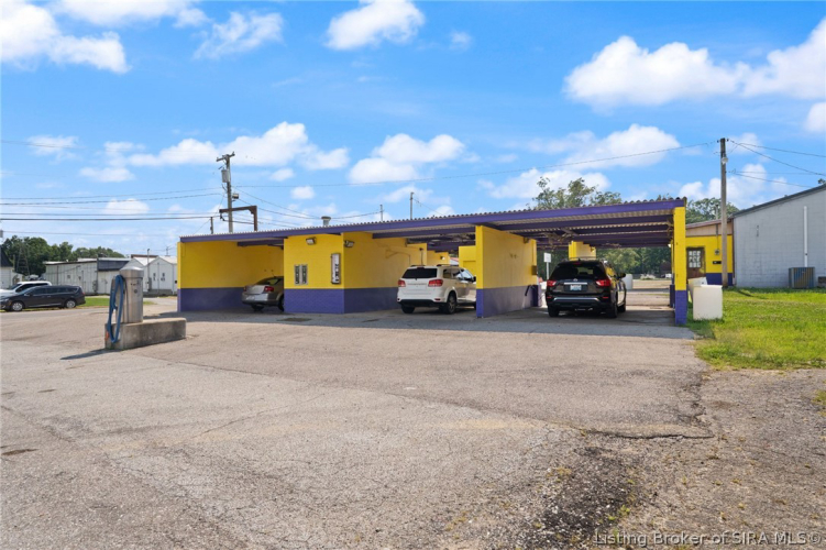 Listing Image 84