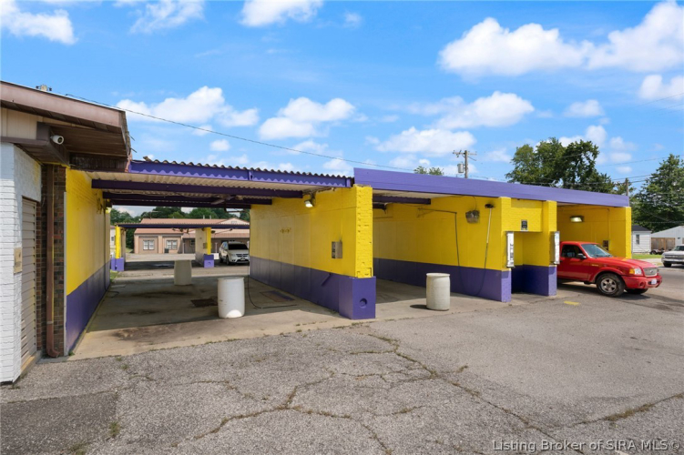 Listing Image 89