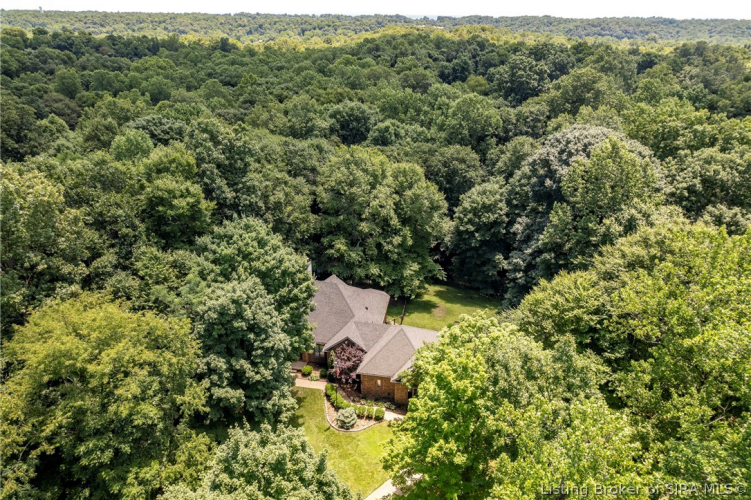 Listing Image 58