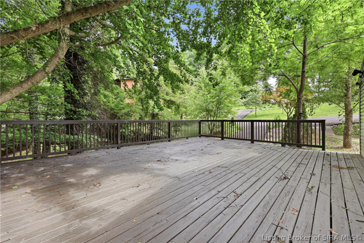 Listing Image 5