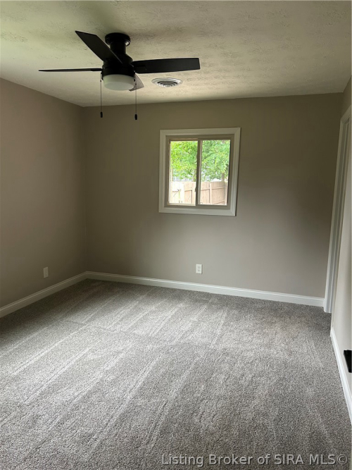 Listing Image 27