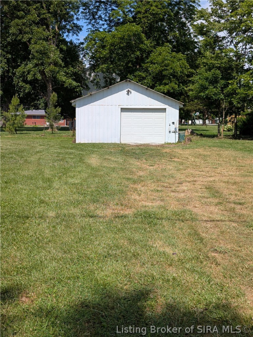 Listing Image 44