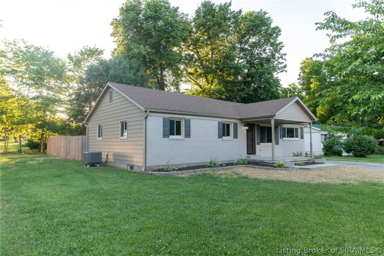 Listing Image 56