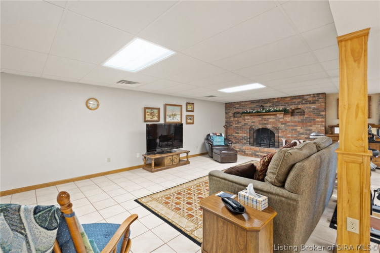 Listing Image 34