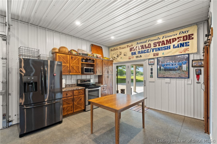 Listing Image 48