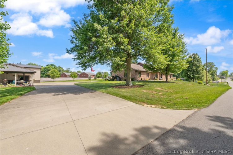 Listing Image 75