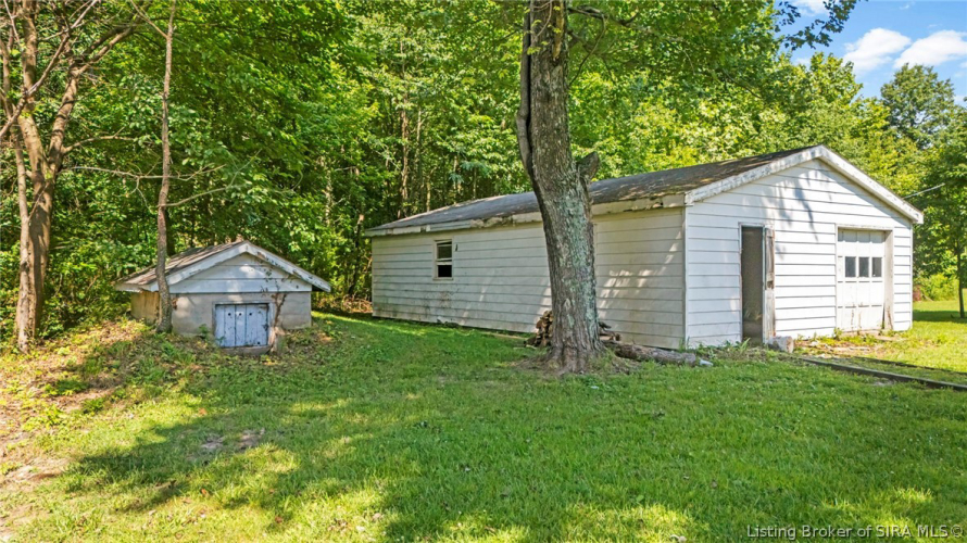 Listing Image 28